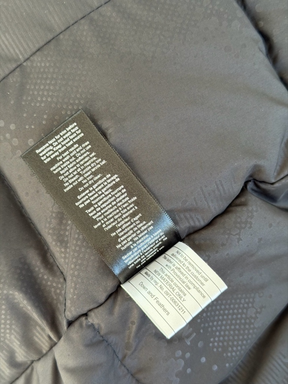 Aritzia TNA Bancroft warmest goose down filled parka jacket - Picture 14 of 16